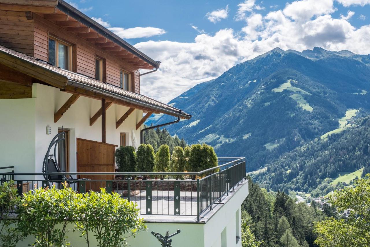 Hofschenke Pfeiftal - Bergwiese San Martino In Passiria  Extérieur photo
